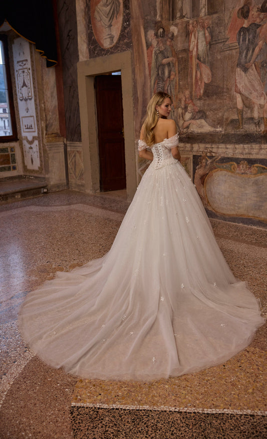 Veni Infantino Allagracia Wedding Dress
Style 63338